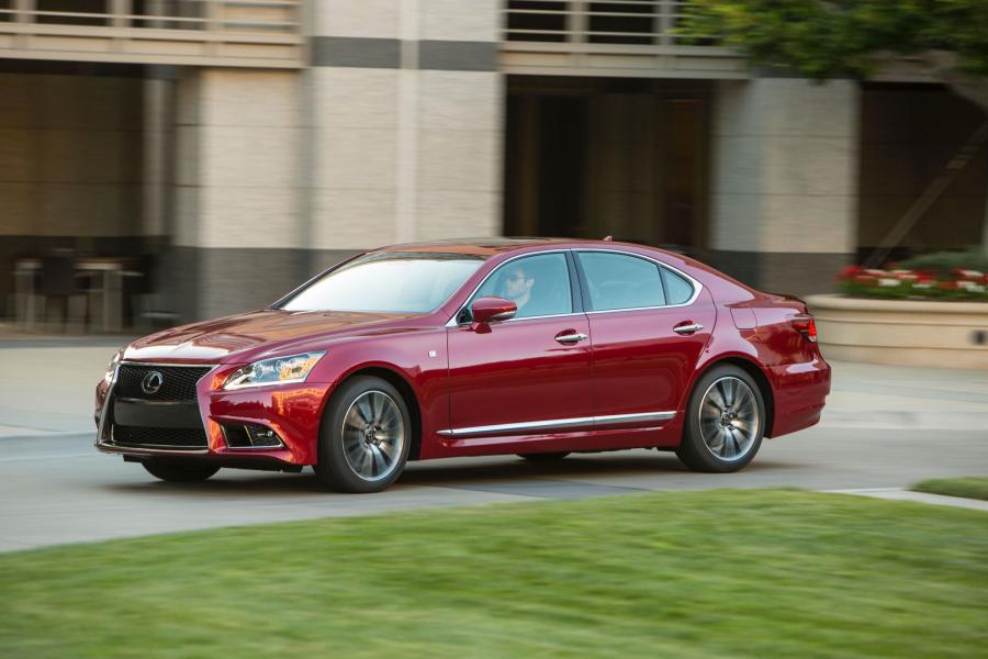  Lexus LS460 F-Sport 2013 года  (фото 21 из 47)